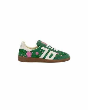 NEW BACK 70 women's ghost c26 sneaker in green
